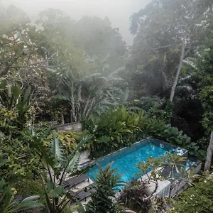 Konukevi Aji, Ubud